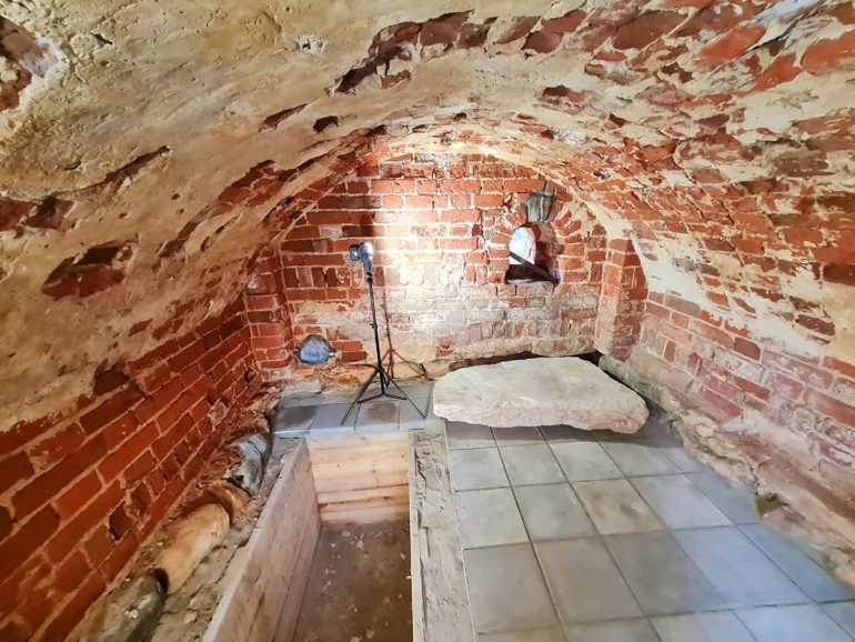 В Северодвинске перезахоронили останки устроителя первого каменного монастыря на Русском Севере