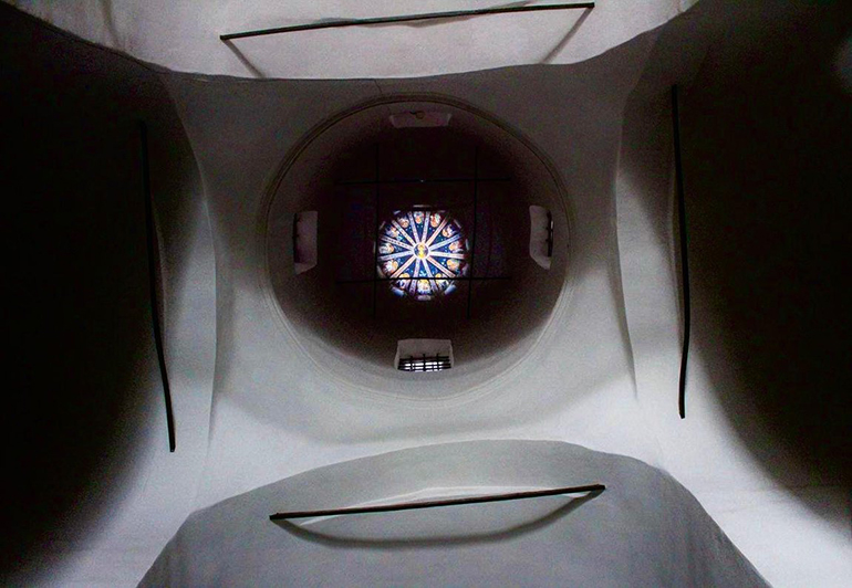 Купол новгородской церкви Успения на Торгу стал «порталом» в мир шедевров христианского искусства