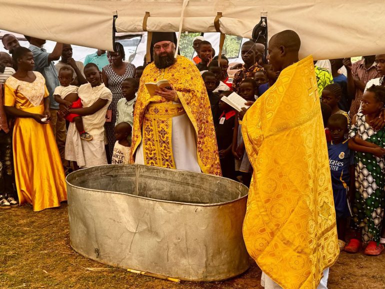 На русском приходе в Уганде православие приняли 55 человек, еще 80 проходят оглашение