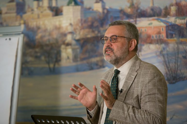 На открытии курса живых лекций Академии «Фома» Владимир Легойда рассказал о науке, искусстве и религии как способах познания