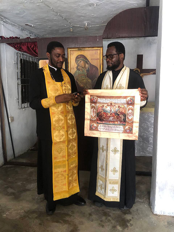 В Нигерии в лоно Русской Православной Церкви принят еще один священник