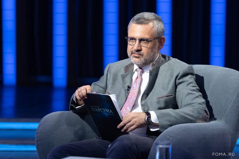 Может ли нейросеть заменить психолога? Парсуна Ларисы Шеховцовой