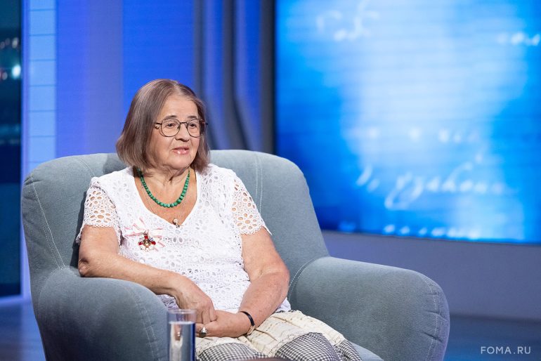 Может ли нейросеть заменить психолога? Парсуна Ларисы Шеховцовой