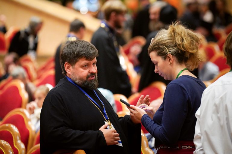 Журнал «Фома» принял участие во встрече с Патриархом Кириллом на фестивале «Вера и слово»