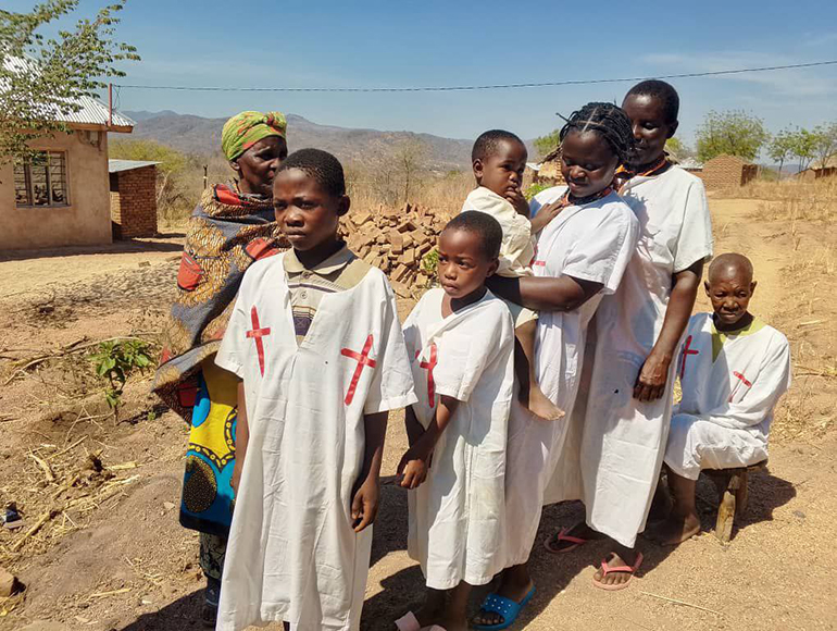 В одном из селений Танзании в православие крестили семерых местных жителей