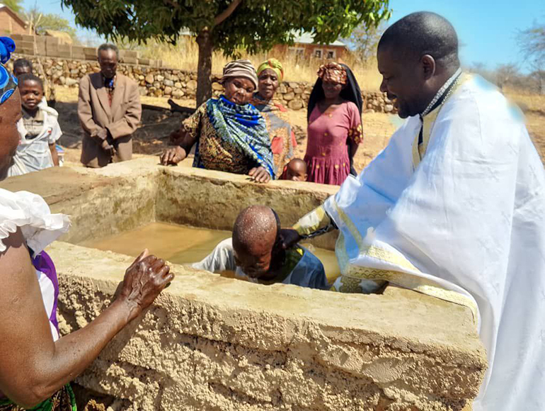 В одном из селений Танзании в православие крестили семерых местных жителей