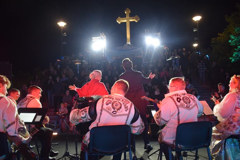 Жители шести городов Сербии приобщились к духовной культуре России