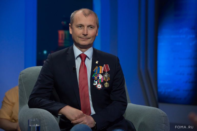 «Я не испытываю ненависти к тем, кто меня взорвал». Парсуна Максима Зубарева