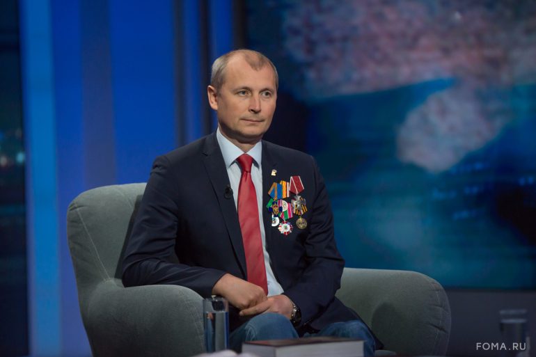 «Я не испытываю ненависти к тем, кто меня взорвал». Парсуна Максима Зубарева