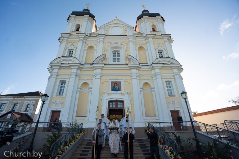 В Беларуси освятили восстановленный и один из крупнейших храмов Гомельщины с уникальной иконой