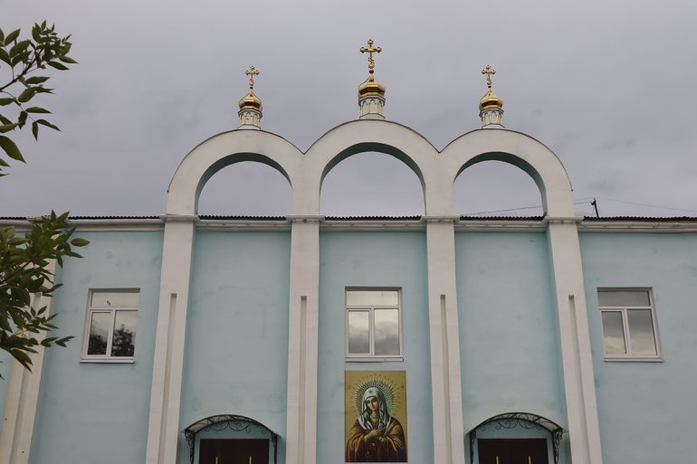 В Северодонецке Русская Православная Церковь открыла новый Центр гуманитарной помощи