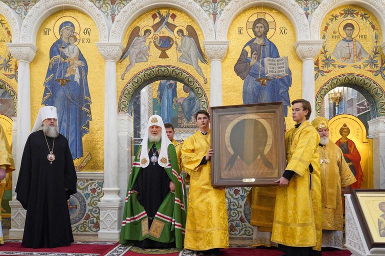 Патриарх Кирилл освятил в Ростове-на-Дону главный воинский храм Южного военного округа