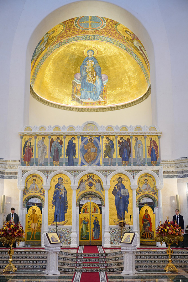 Патриарх Кирилл освятил в Ростове-на-Дону главный воинский храм Южного военного округа