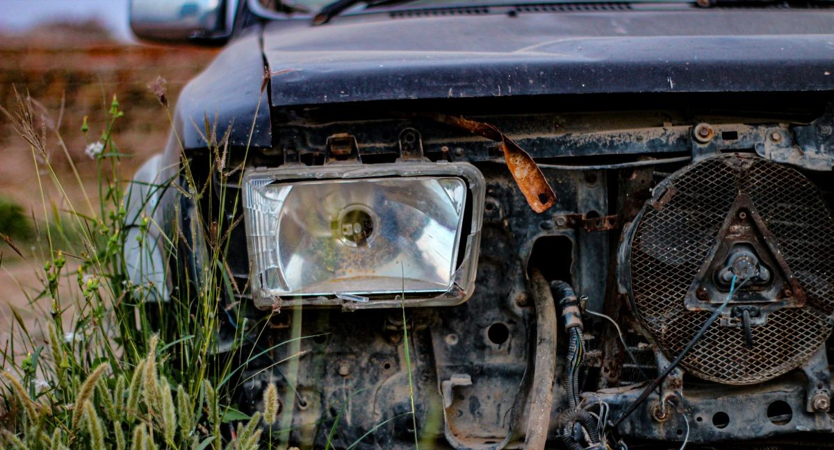 Брат сбил человека насмерть. Надо ли уговаривать его исповедоваться?