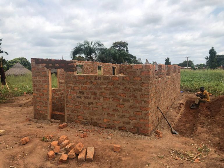 Первый храм Русской Православной Церкви в Нигерии посвятили великомученику Георгию Победоносцу