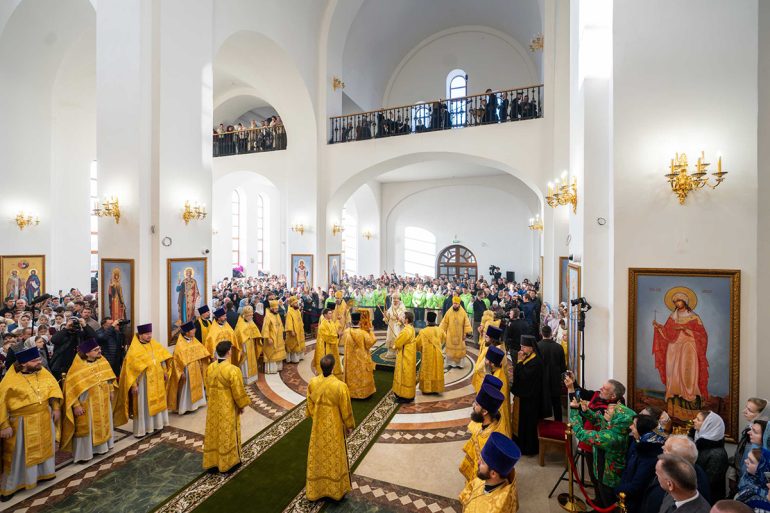 Патриарх Кирилл освятил в Останкине главный храм всех строителей России: при храме создан уникальный центр для кризисных женщин
