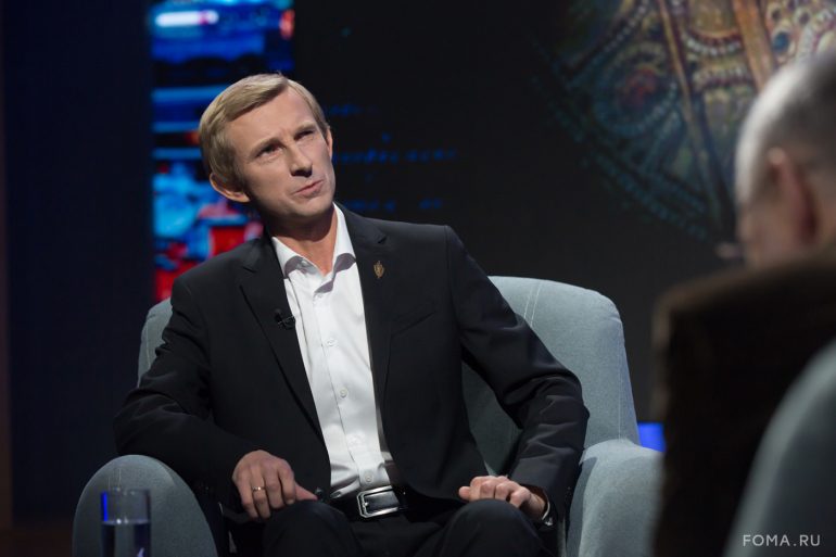 Нужно ли говорить всю правду о войне? Парсуна Александра Егорцева