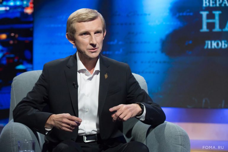 Нужно ли говорить всю правду о войне? Парсуна Александра Егорцева