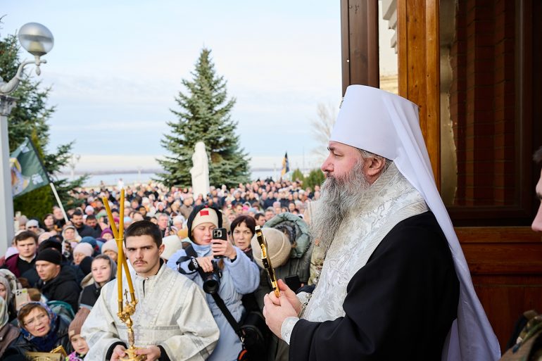 В Самаре прошел самый массовый в истории региона крестный ход в честь архангела Михаила