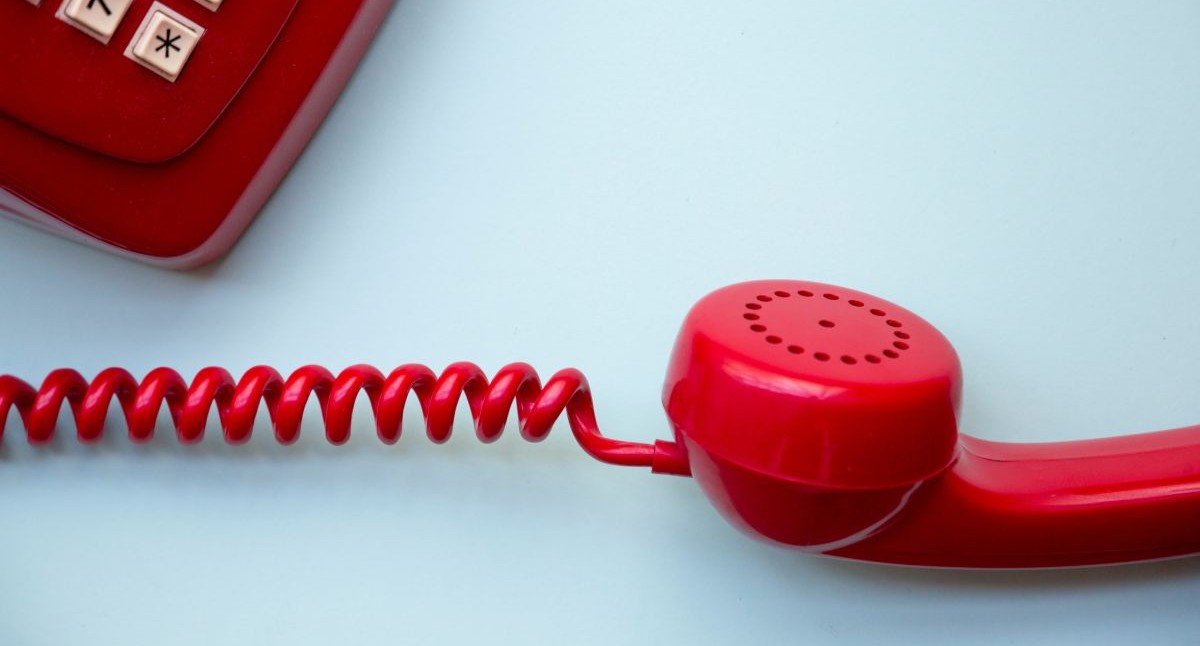 Возможна ли передача порчи при телефонном разговоре?