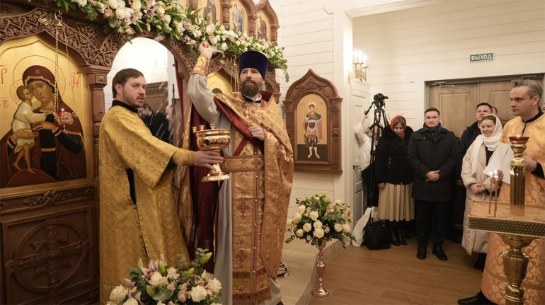 В СИЗО-7 в Москве освятили храм, строительства которого ждали 20 лет