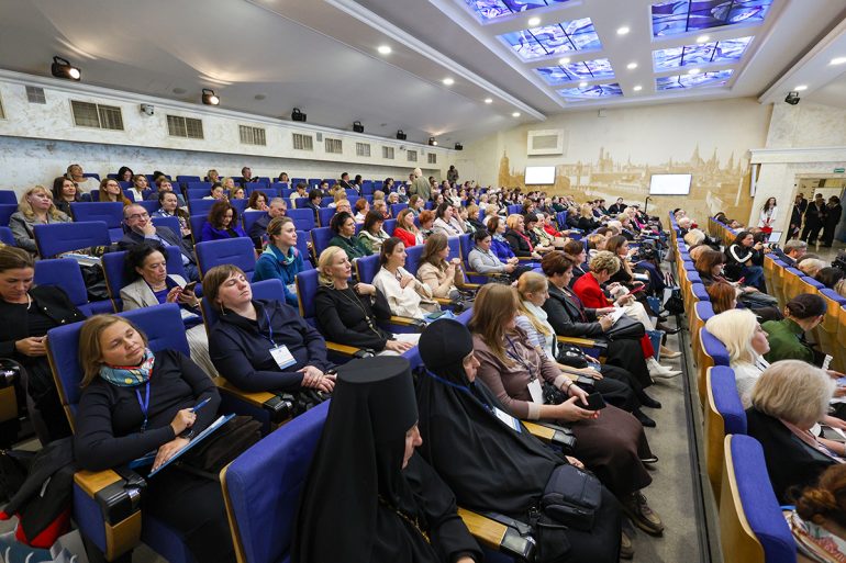 «Союз православных женщин» подвел итоги 15 лет своего служения государству и людям