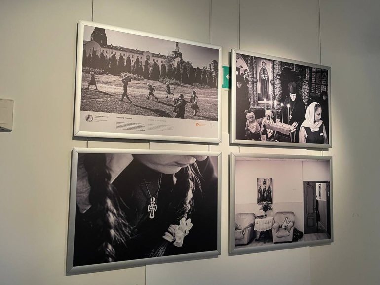 Фотографии Николо-Сольбинского монастыря можно увидеть на выставке престижного фотоконкурса в ГИМе