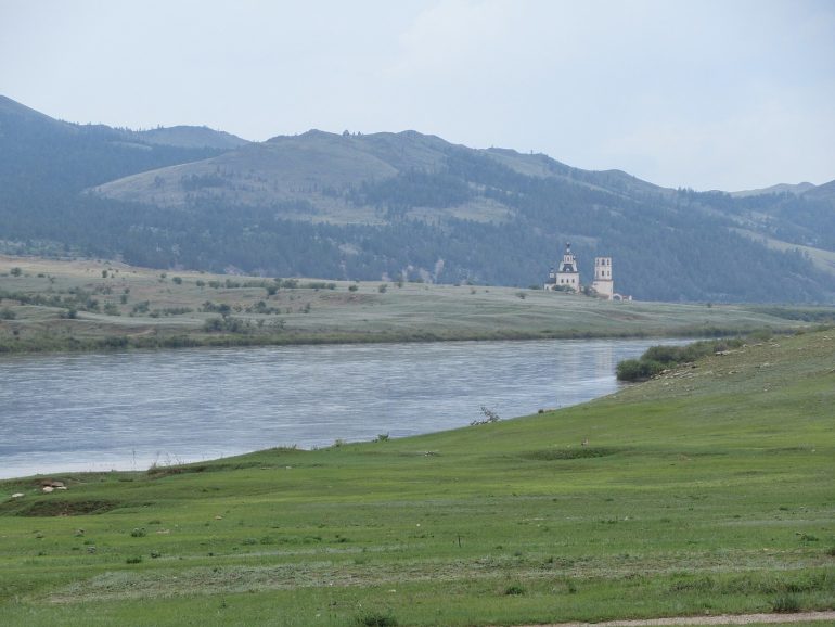 Русская казенщина и русская святость: кто кого? История Иннокентия Иркутского