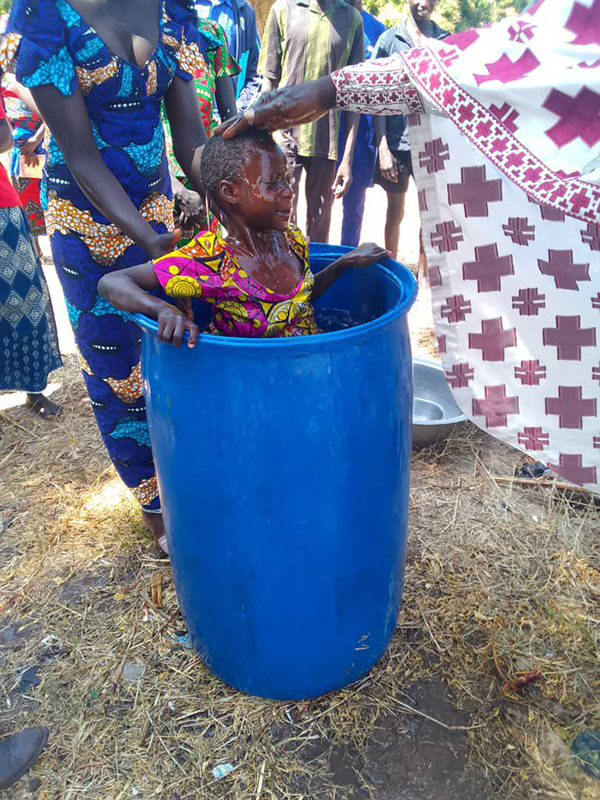 Девять человек приняли православие в селении на севере Камеруна