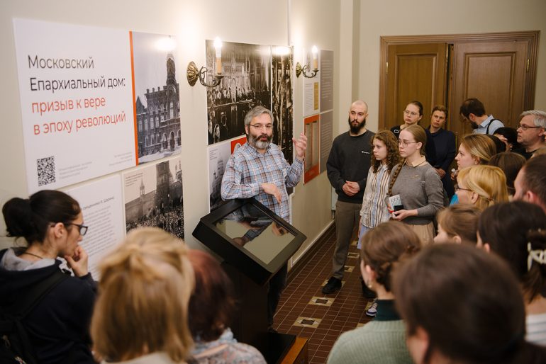 На дне открытых дверей в ПСТГУ 14 декабря пройдут мини-лекция об истории высшего образования и семинар о поиске себя