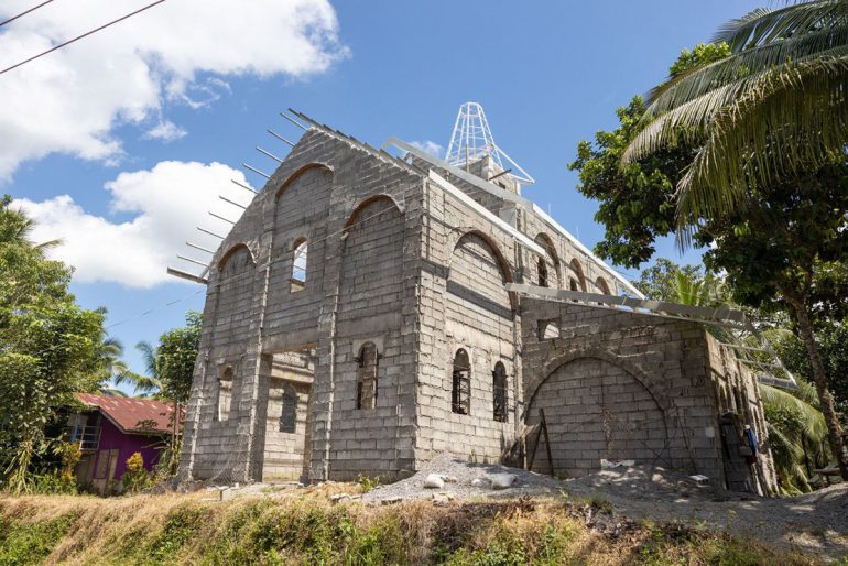 Совершен молебен в строящемся русском храме апостола Фомы на Филиппинах