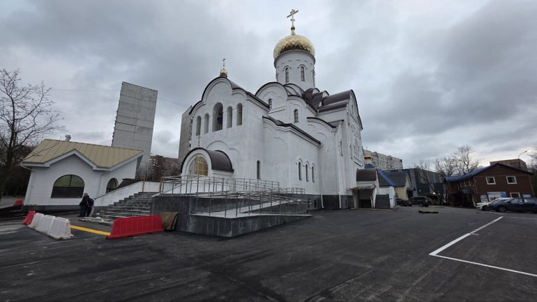 В декабре 2025 года планируют достроить храм в честь священномученика Серафима (Чичагова) в Бутове