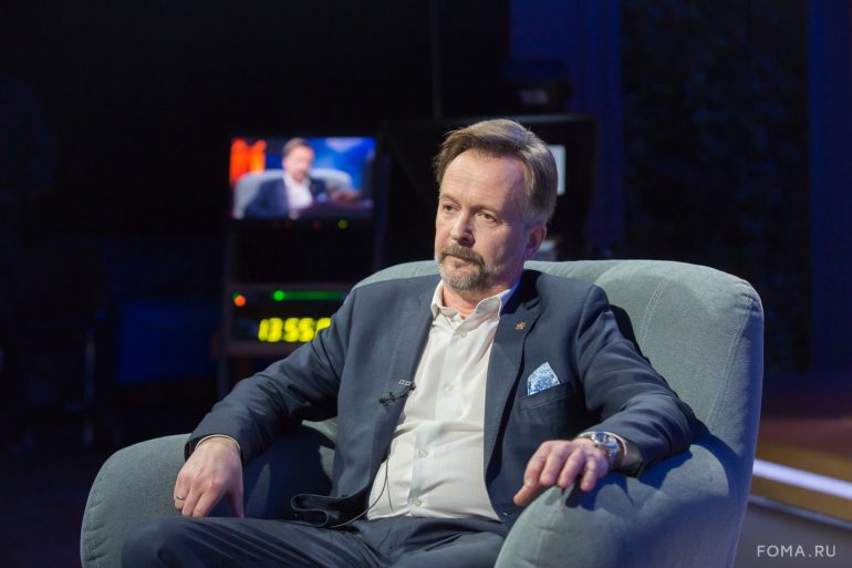 Может ли художник творить без веры? Парсуна художника Дмитрия Белюкина