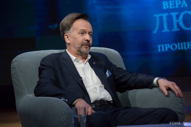 Может ли художник творить без веры? Парсуна художника Дмитрия Белюкина