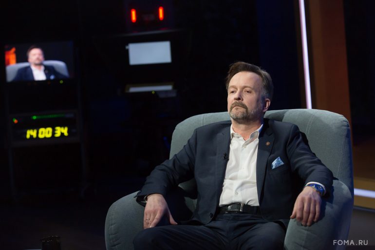 Может ли художник творить без веры? Парсуна художника Дмитрия Белюкина