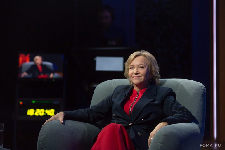 «Если бы он сказал: „Слушай, круто, ничего не бойся, я с тобой, мы переживем“, она бы согласилась родить». Парсуна Ольги Устюжаниной