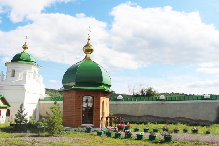 Русская казенщина и русская святость: кто кого? История Иннокентия Иркутского