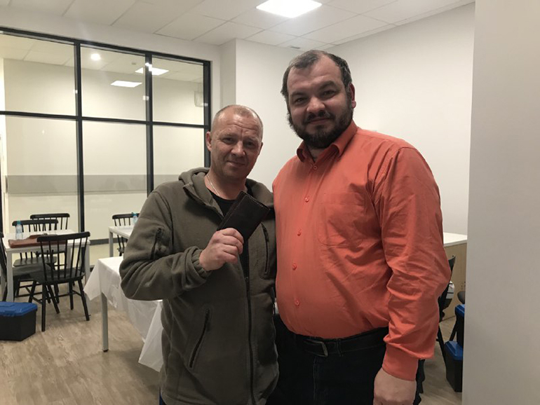 Кожевенники из «Теплого приема» провели мастер-класс для подопечных Семейного центра в Сергиевом Посаде