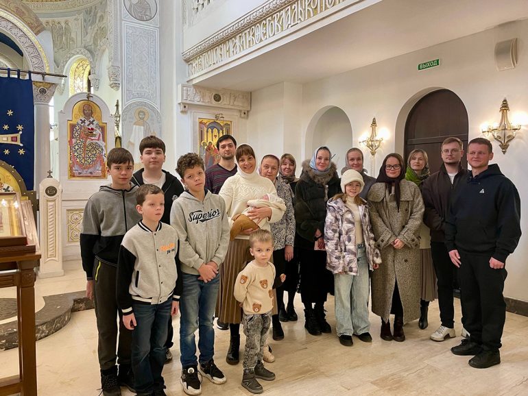 Ребята из молодежного клуба Данилова монастыря поразмышляли над историями из Евангелия от Луки