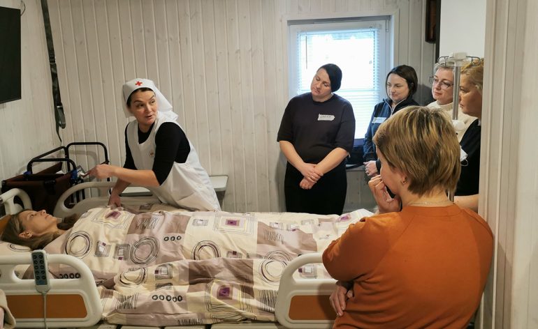 10-й в 2025 году учебный класс для сестер милосердия больница святителя Алексия открыла в Воронеже