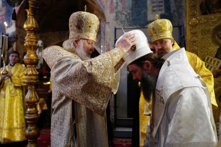 Ко дню интронизации: фотолента служения Патриарха Московского и всея Руси Кирилла за 2025 год