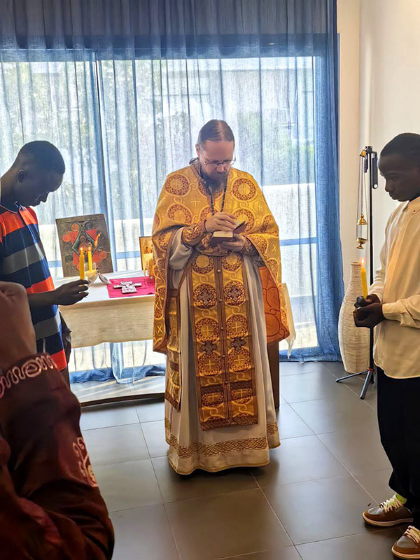 Русская Православная Церковь впервые совершила богослужение в Сьерра-Леоне