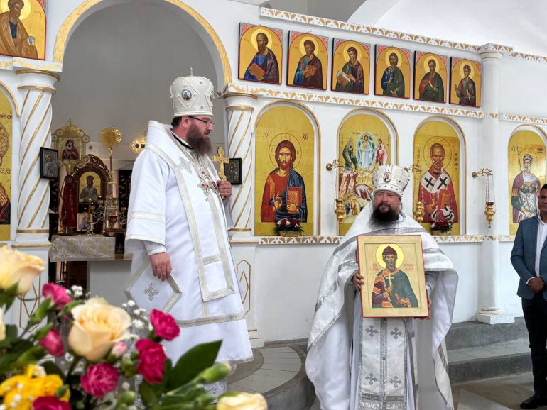 Освящен первый храм Русской Православной Церкви в Республике Маврикий: и это первое великое освящение русского храма в Африке