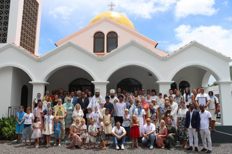 Освящен первый храм Русской Православной Церкви в Республике Маврикий: и это первое великое освящение русского храма в Африке