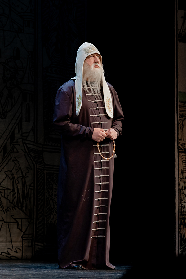 К 545-летию Стояния на Угре в Москве представили спектакль «Царь и Бог»