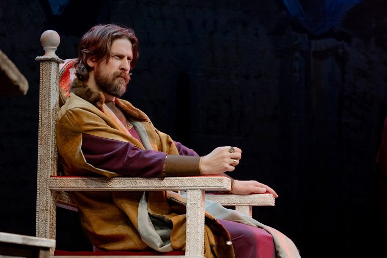 К 545-летию Стояния на Угре в Москве представили спектакль «Царь и Бог»