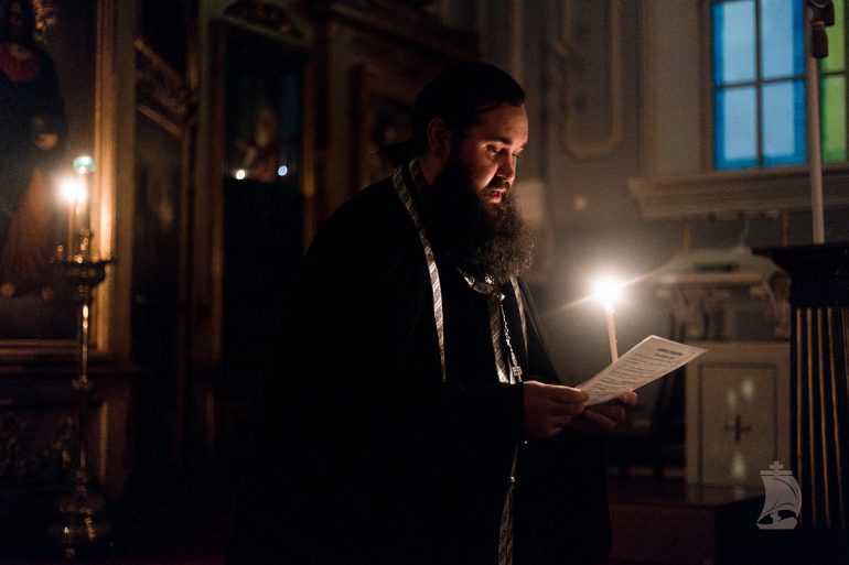 Великое повечерие: смыслы и основные ориентиры на службе