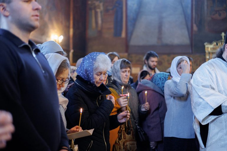 Как правильно провести вселенскую родительскую субботу?