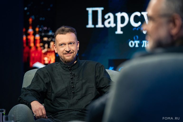 «Друг погиб на войне и воскрес — не это ли чудо?» Парсуна поэта и музыканта Ильи Оленева