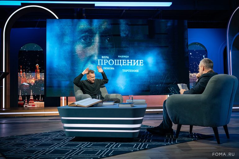 «Друг погиб на войне и воскрес — не это ли чудо?» Парсуна поэта и музыканта Ильи Оленева